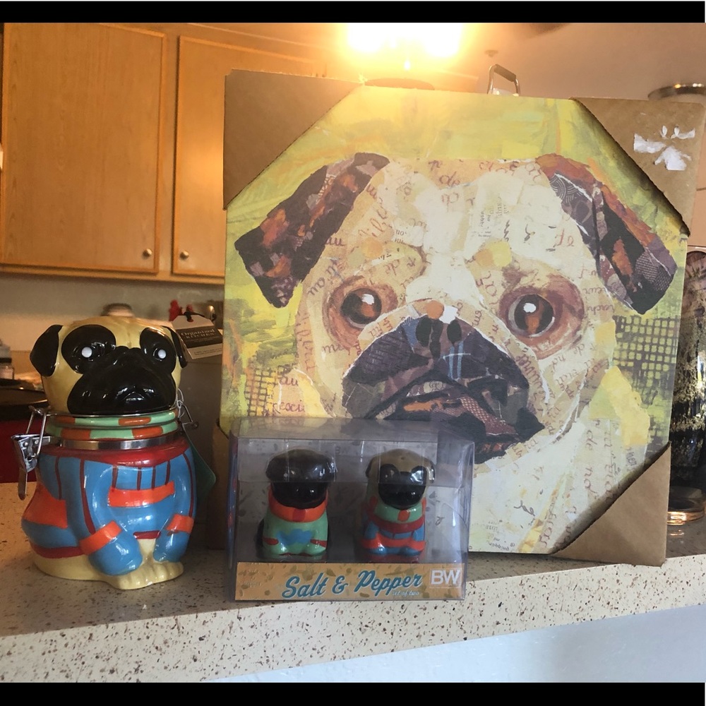 Pug decor